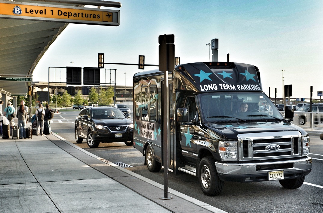 Featured Lot – Newark Airport Long Term Parking at EWR
