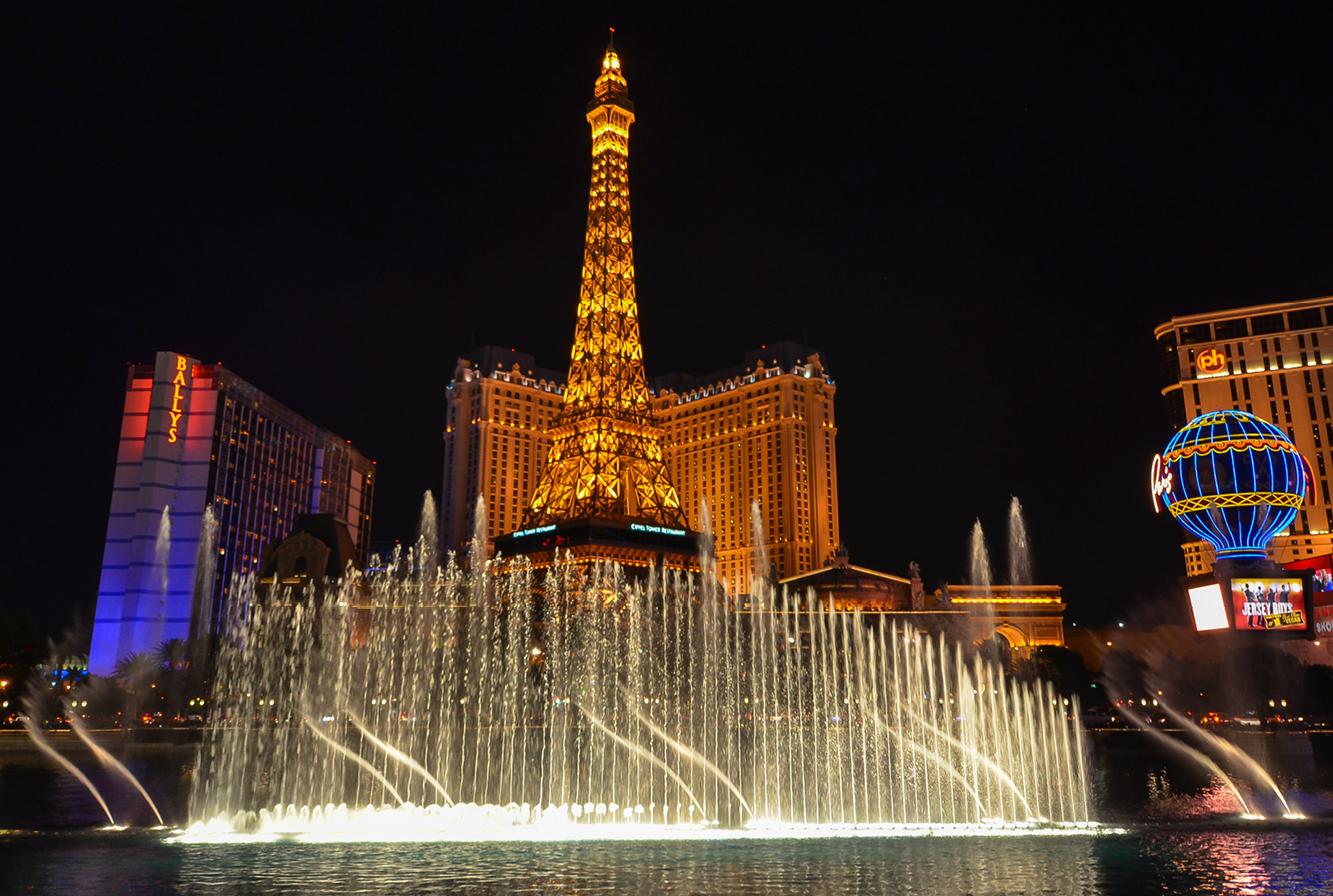 The stunning Bellagio Fountains display