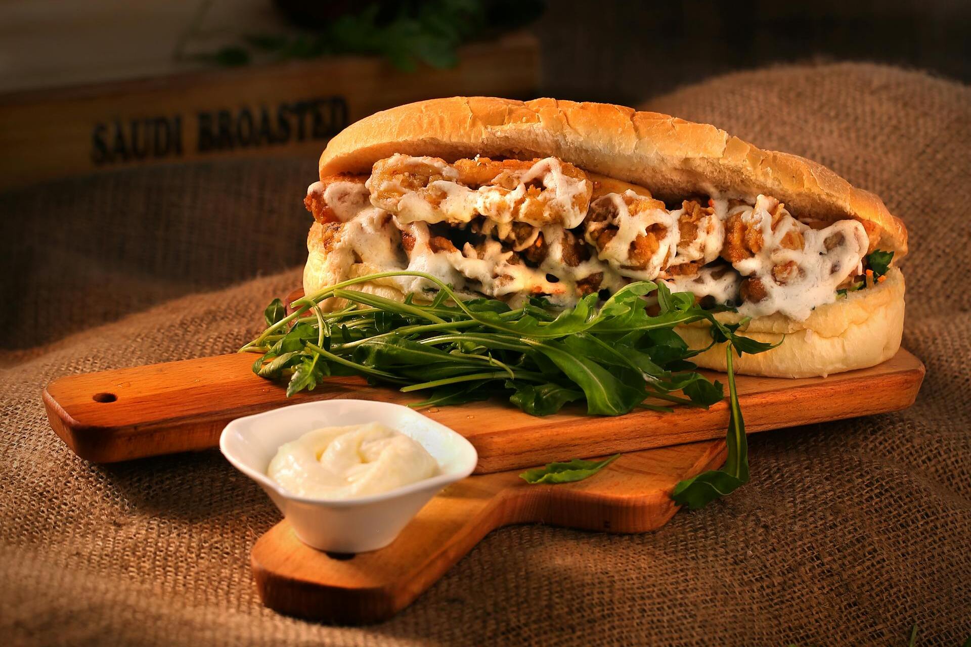 Philadelphia Airport Restaurants: 9 Must-try Spots